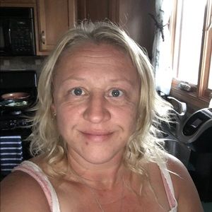 Meet your Posher, Teresa